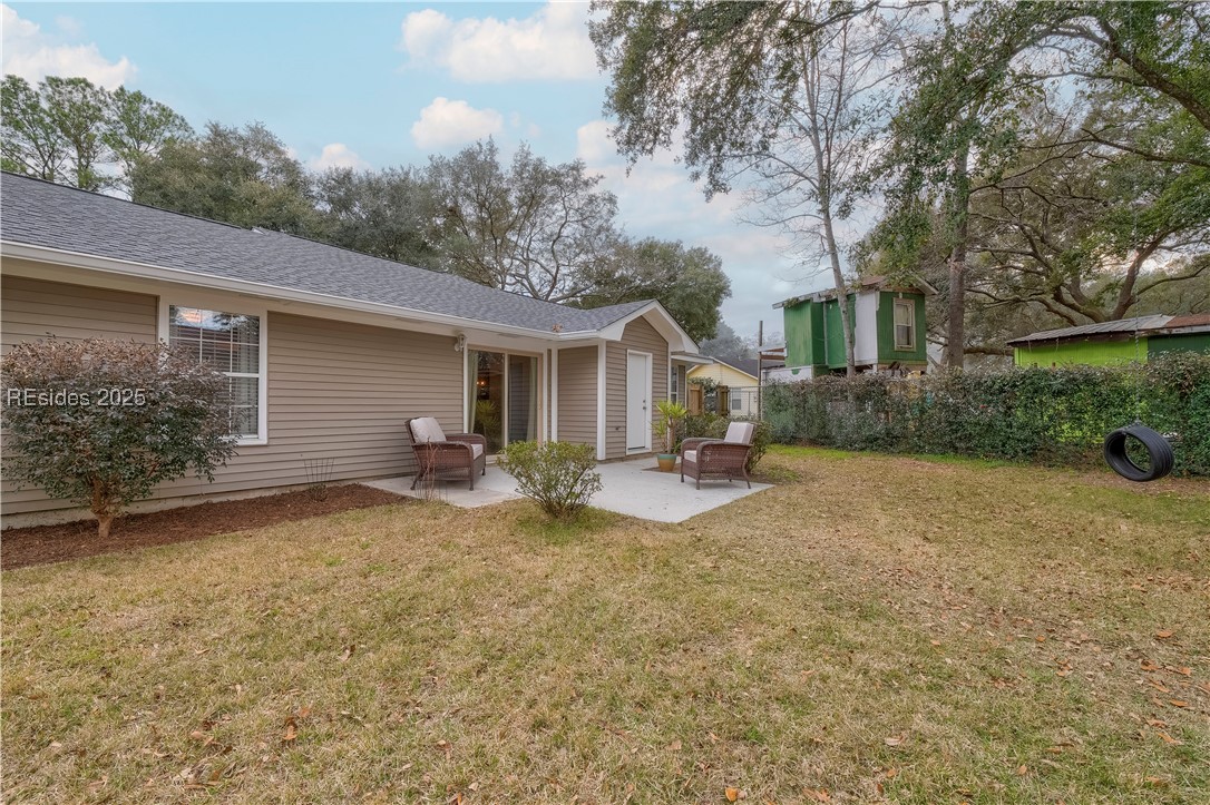 5 John Davis Court