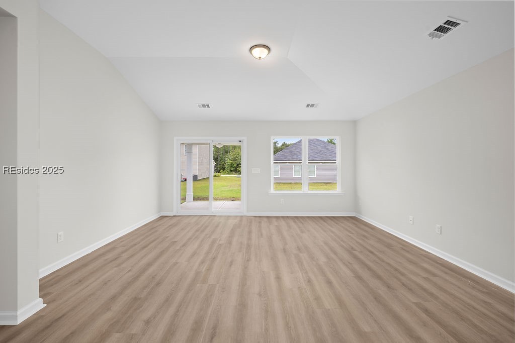 197 Founders Walk