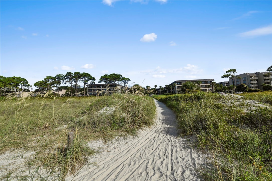 23 S Forest Beach Unit: 235