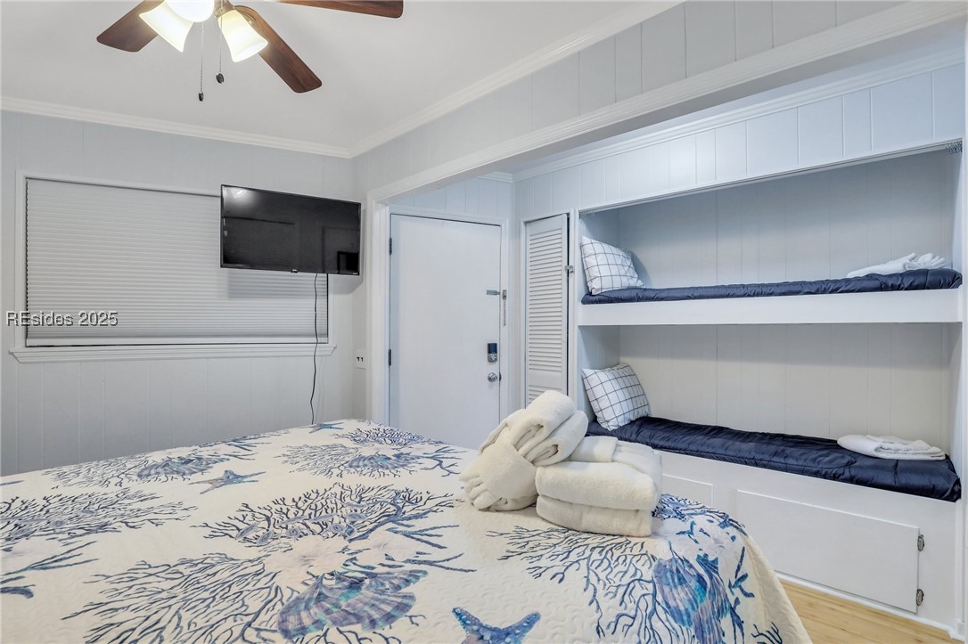 23 S Forest Beach Unit: 235