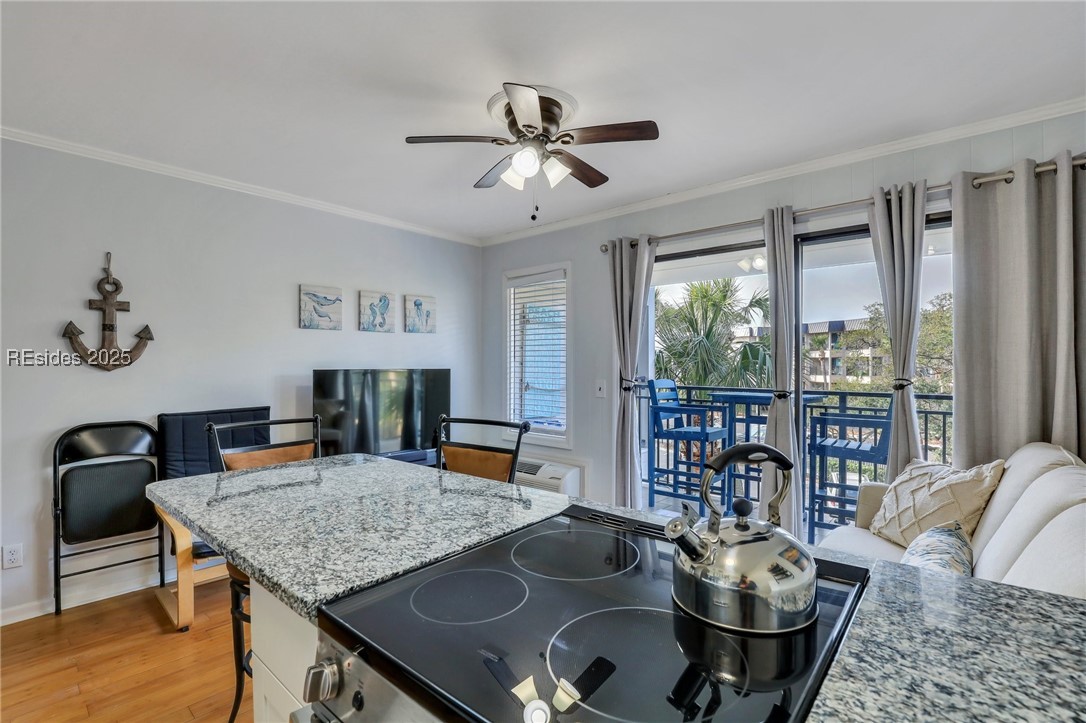 23 S Forest Beach Unit: 235