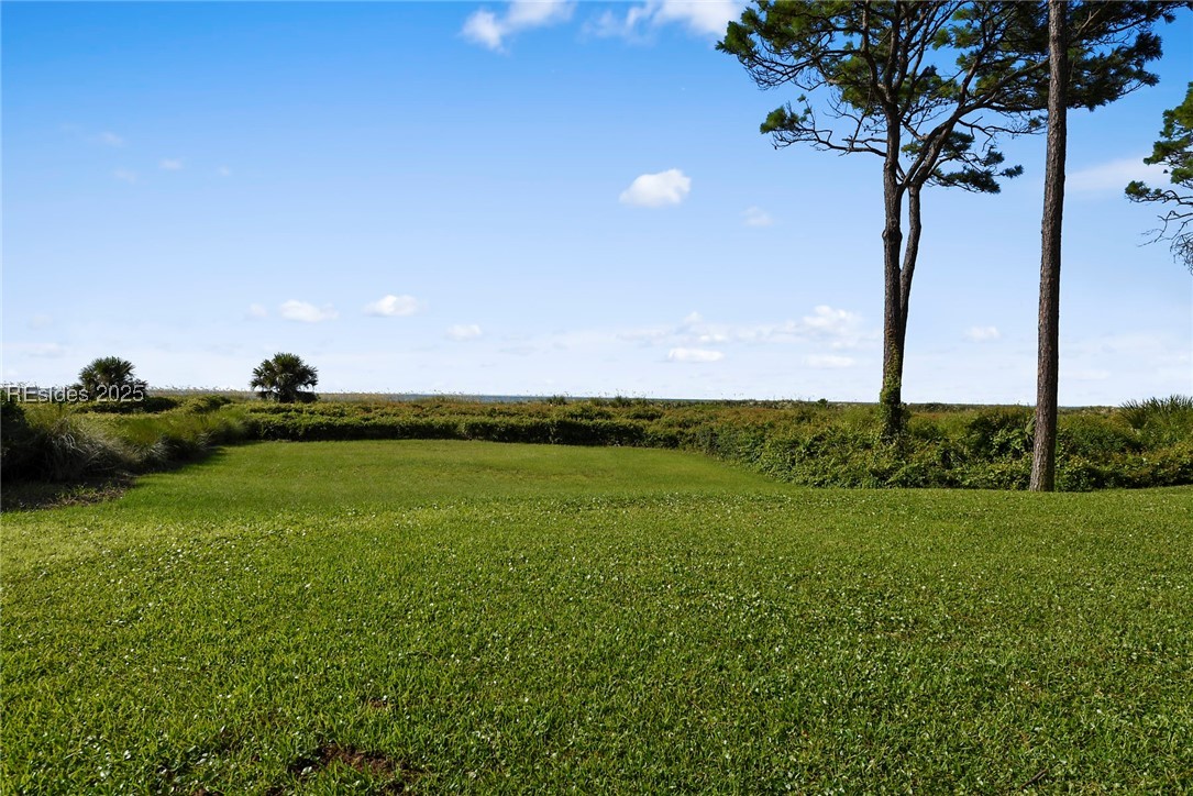 23 S Forest Beach Unit: 235