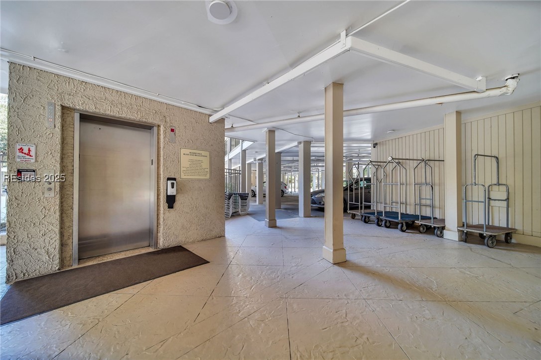 23 S Forest Beach Unit: 235