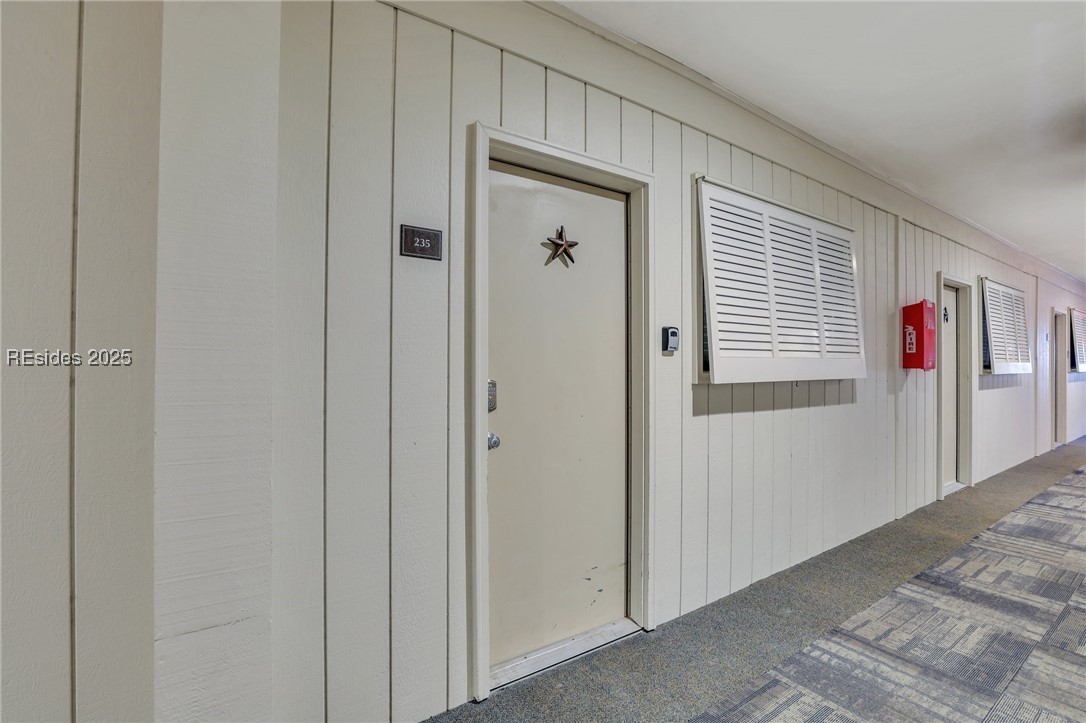23 S Forest Beach Unit: 235