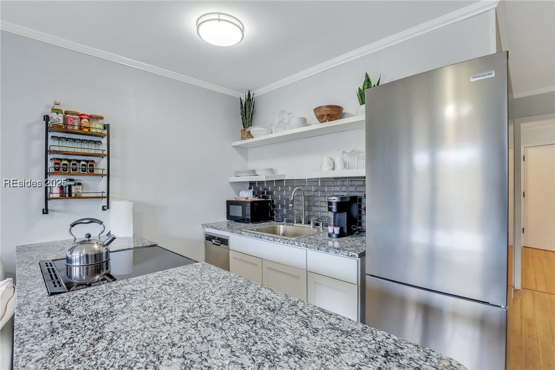 23 S Forest Beach Unit: 235
