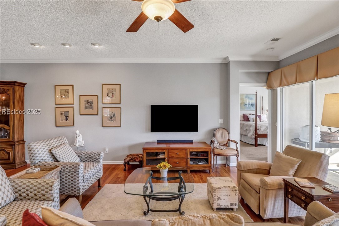 14 Dawn Sky Court