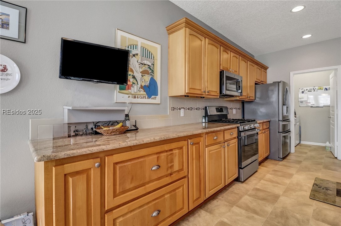 14 Dawn Sky Court