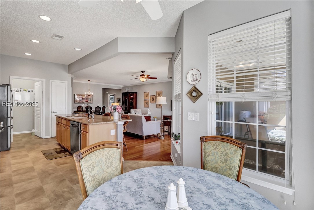 14 Dawn Sky Court