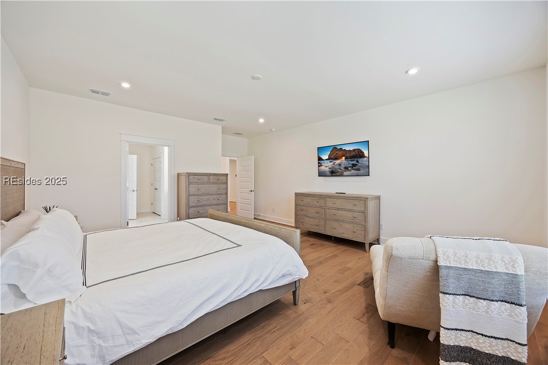 120 Carolina Oaks Avenue