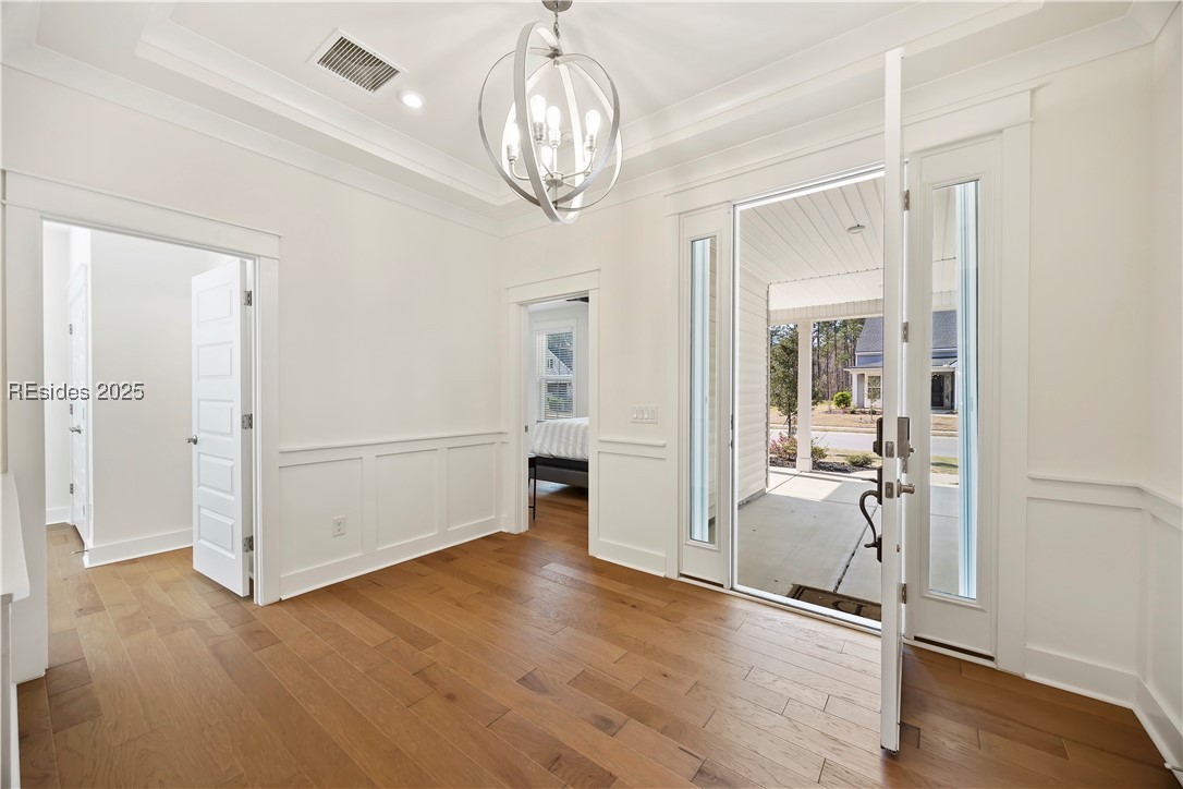 120 Carolina Oaks Avenue