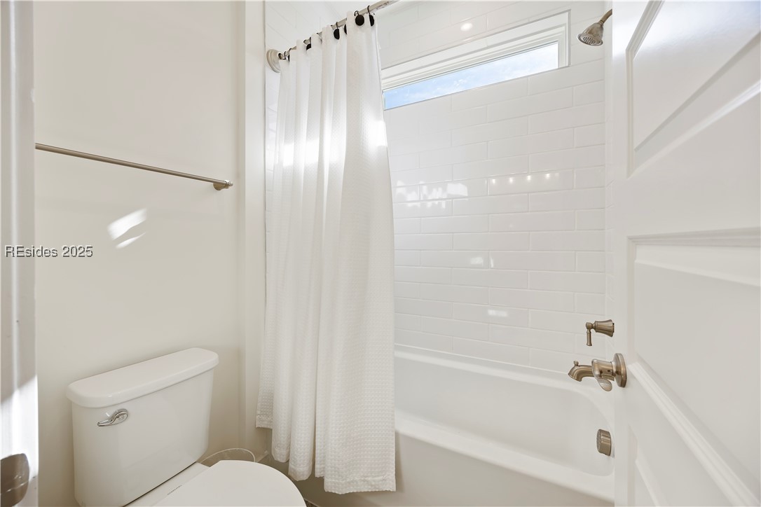 120 Carolina Oaks Avenue