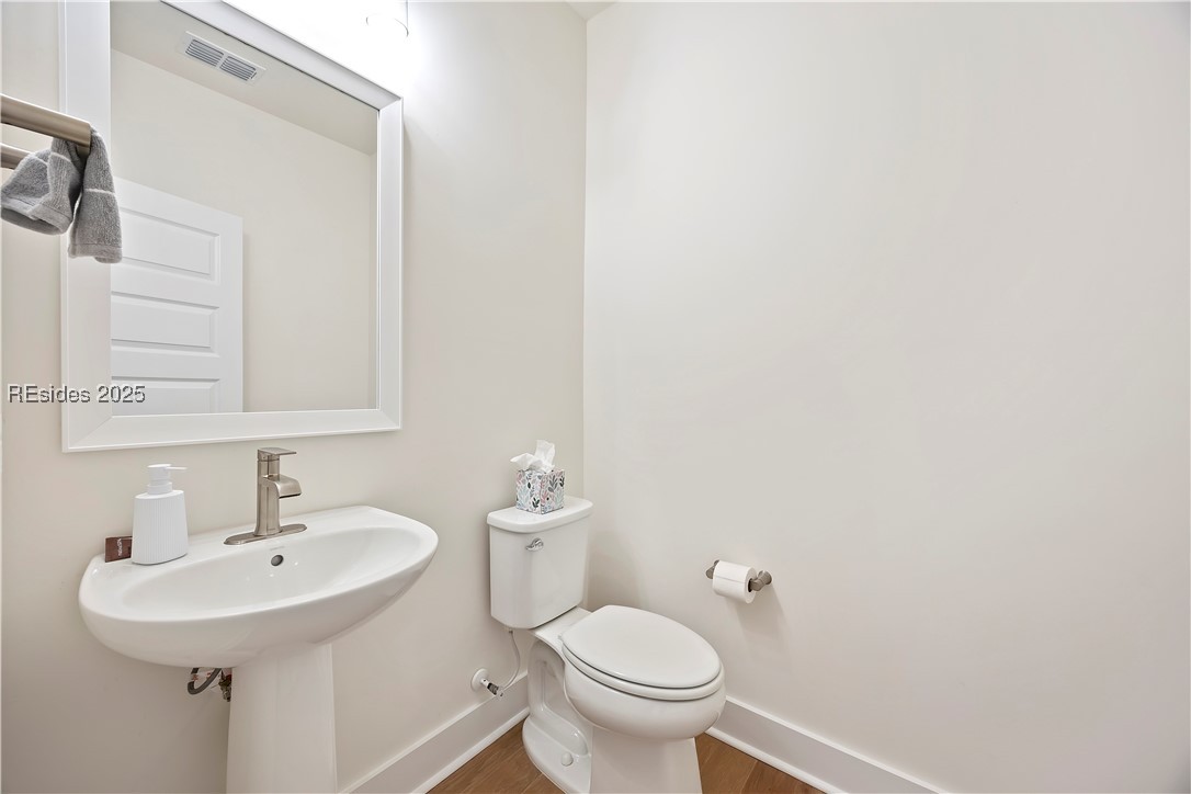 120 Carolina Oaks Avenue