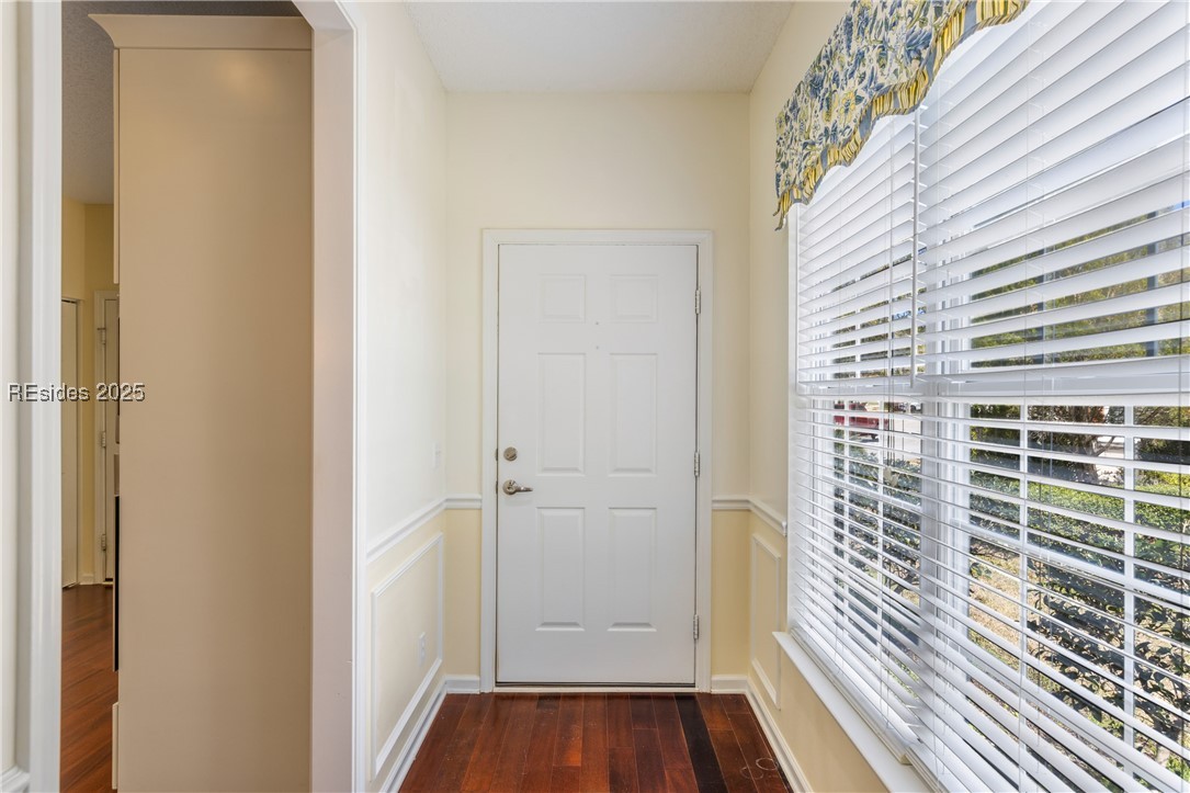 27 Nesting Lane