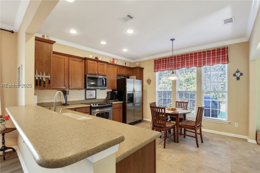 20 Clover Drive