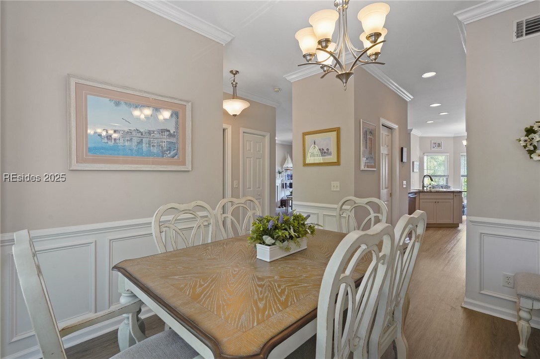 10 Victoria Square Crossing