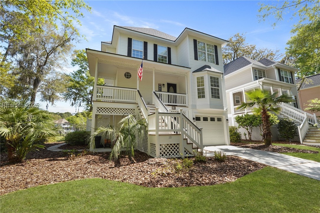 10 Victoria Square Crossing