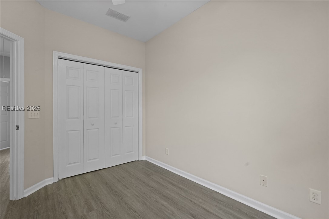 10 Victoria Square Crossing