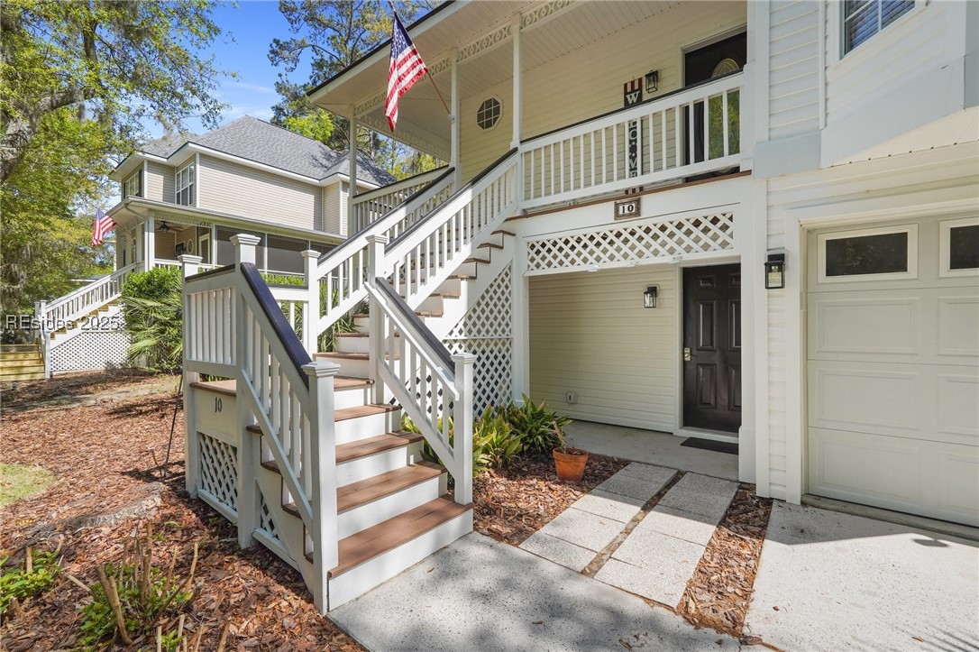 10 Victoria Square Crossing