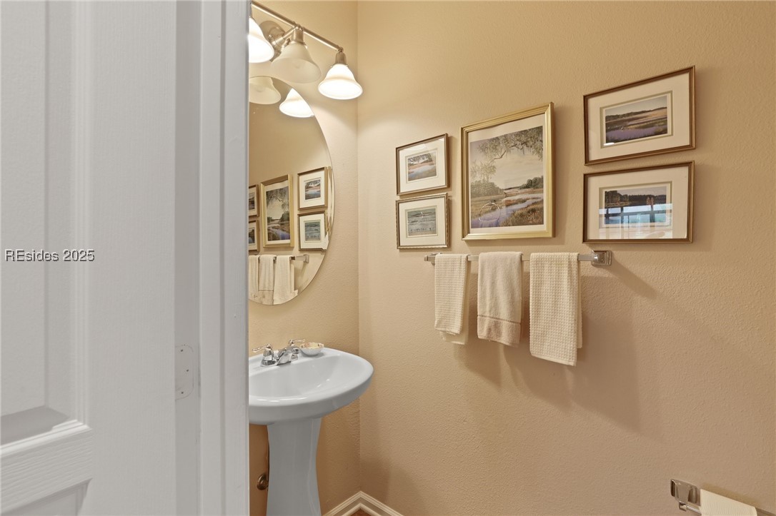 70 Concession Oak Drive