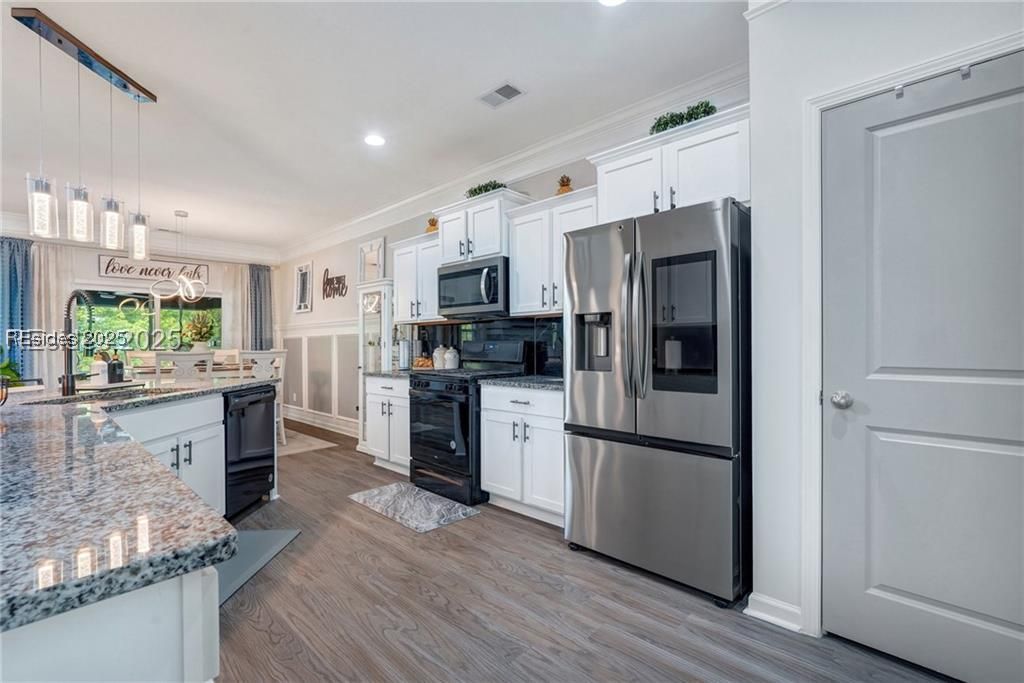 26 Benton Circle