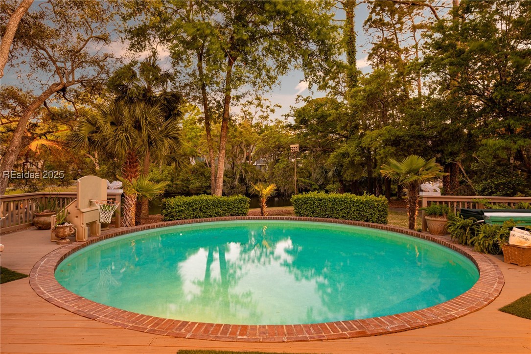 56 SANDFIDDLER ROAD