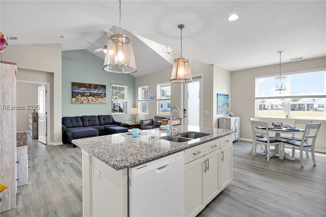 146 Sandbar Ln Unit: 102