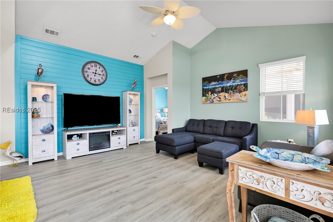 146 Sandbar Ln Unit: 102