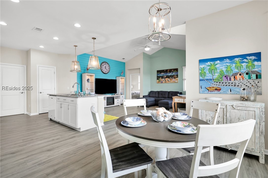 146 Sandbar Ln Unit: 102