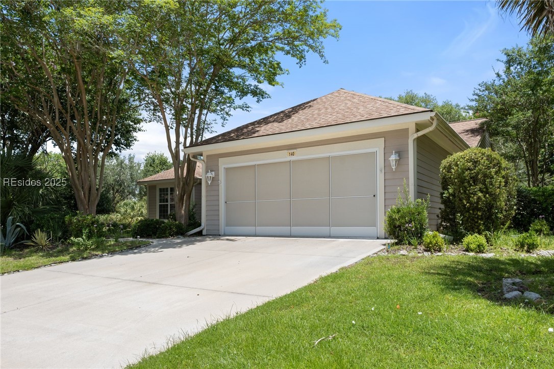 140 Robert E Lee Ln