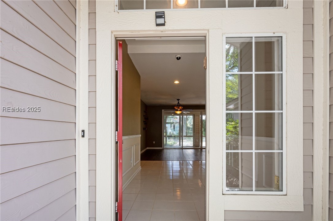 140 Robert E Lee Ln