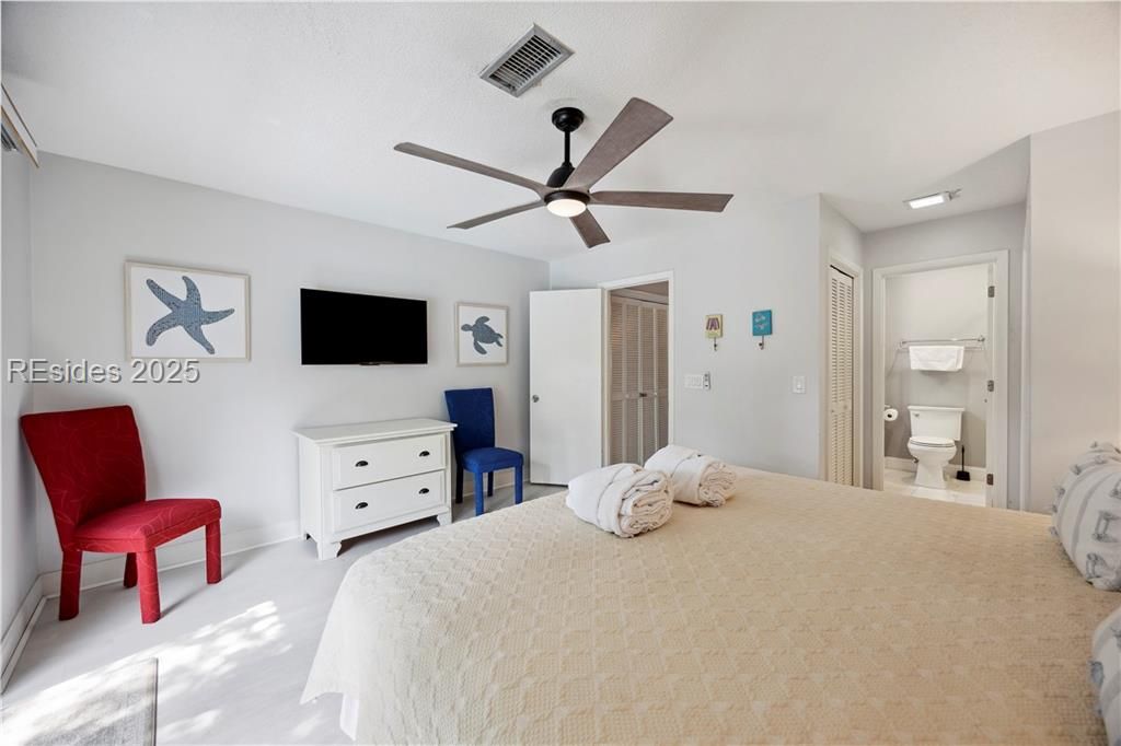 100 Shipyard Drive Unit: 203