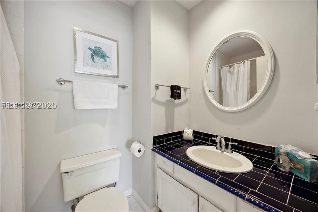 100 Shipyard Drive Unit: 203