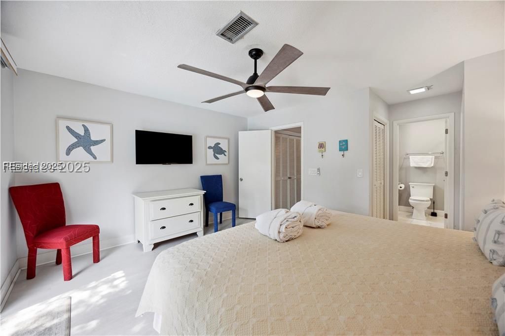 100 Shipyard Drive Unit: 203