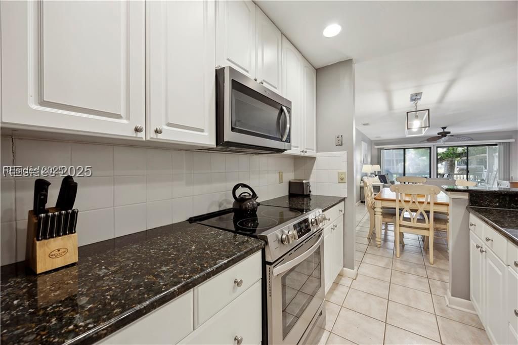 100 Shipyard Drive Unit: 203