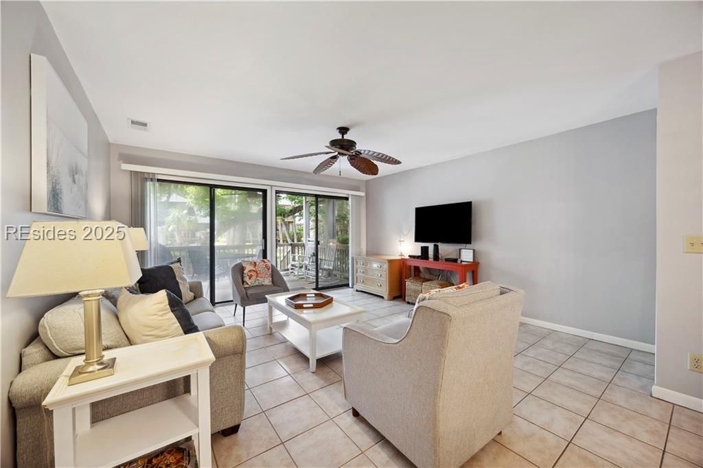 100 Shipyard Drive Unit: 203