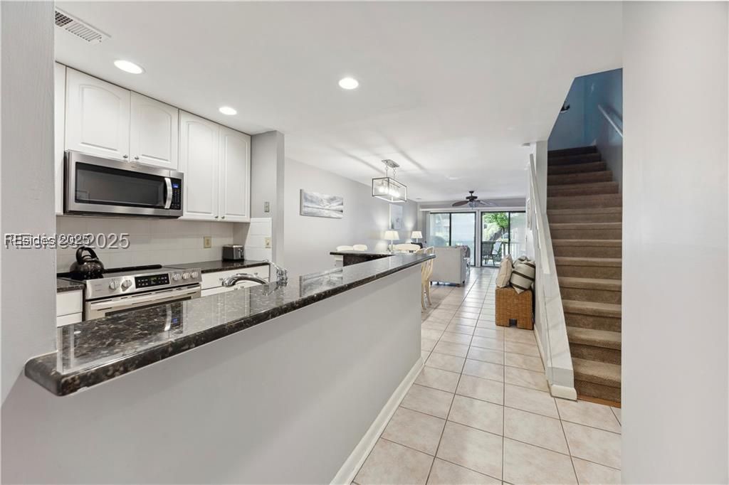 100 Shipyard Drive Unit: 203