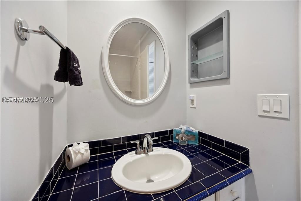 100 Shipyard Drive Unit: 203