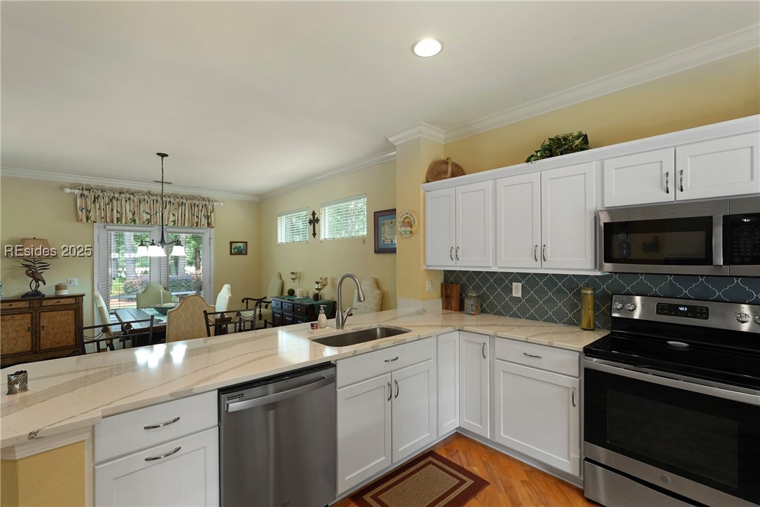 11 Argent Way