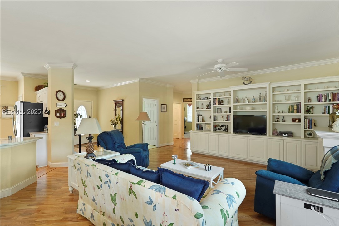 11 Argent Way