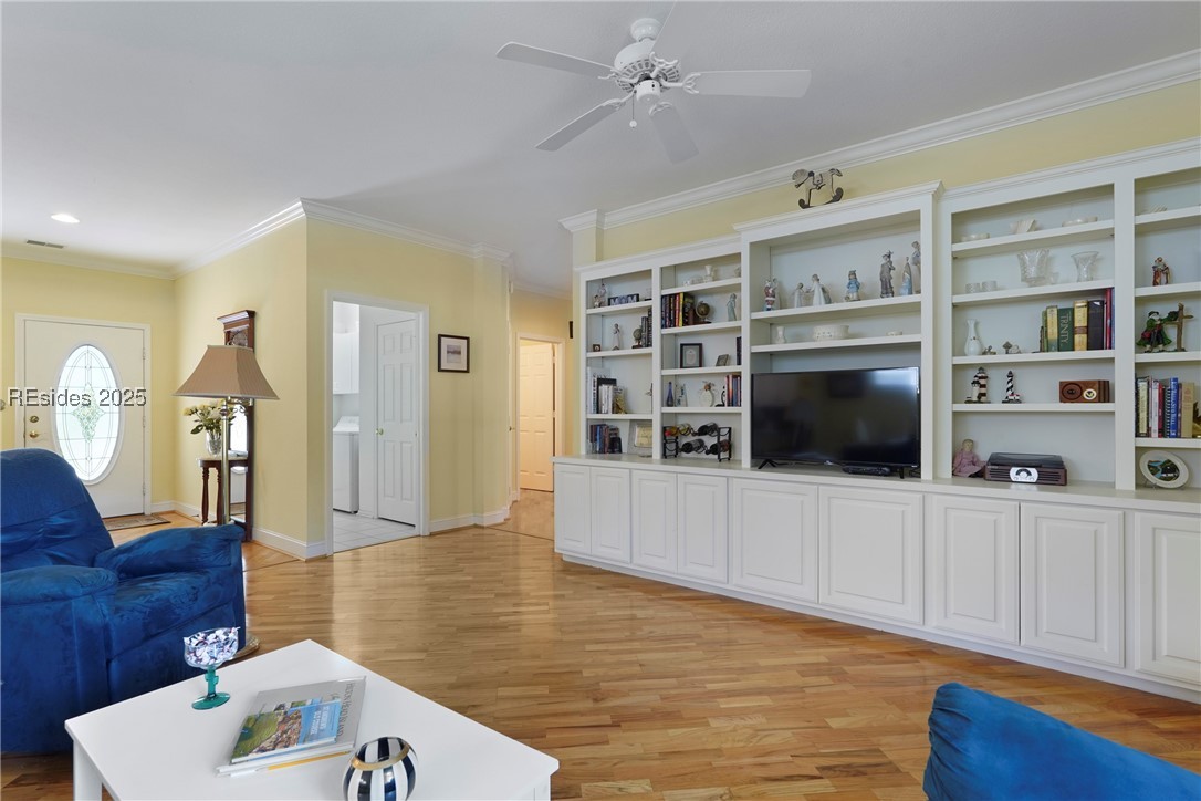 11 Argent Way
