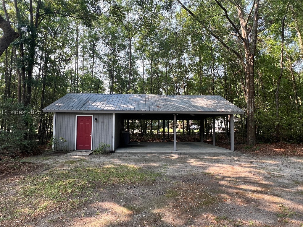 377 McTeer Avenue