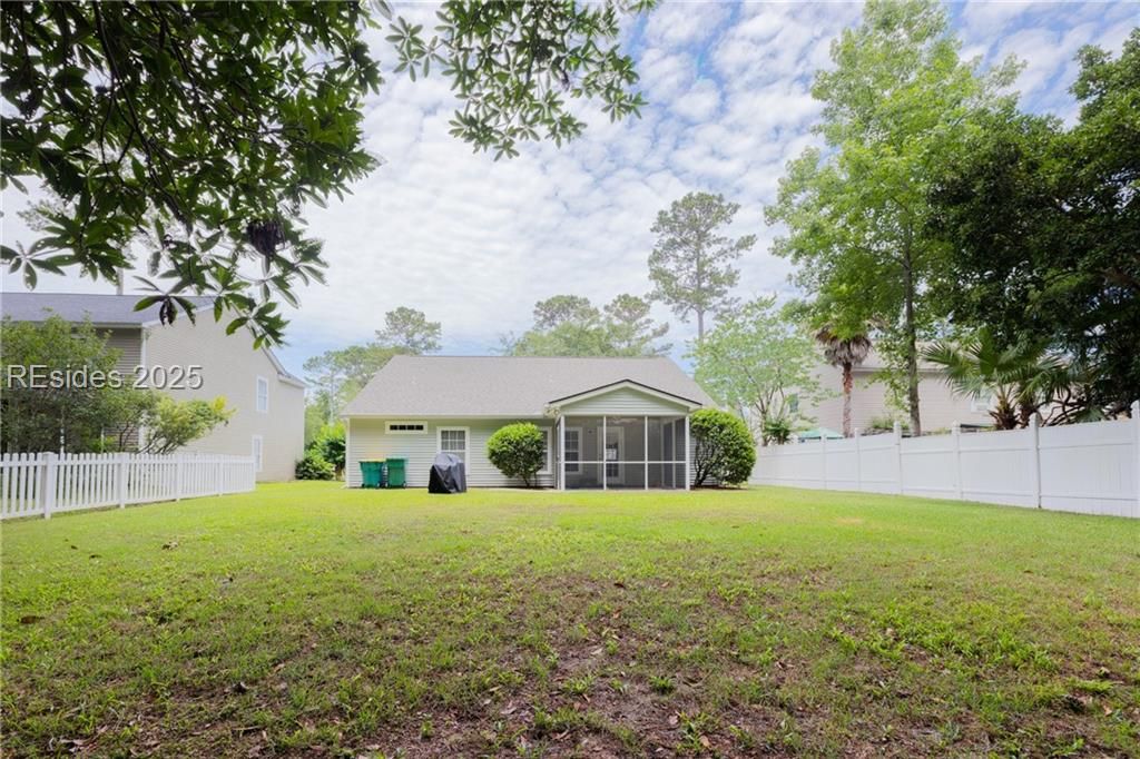 5 Long Leaf Court