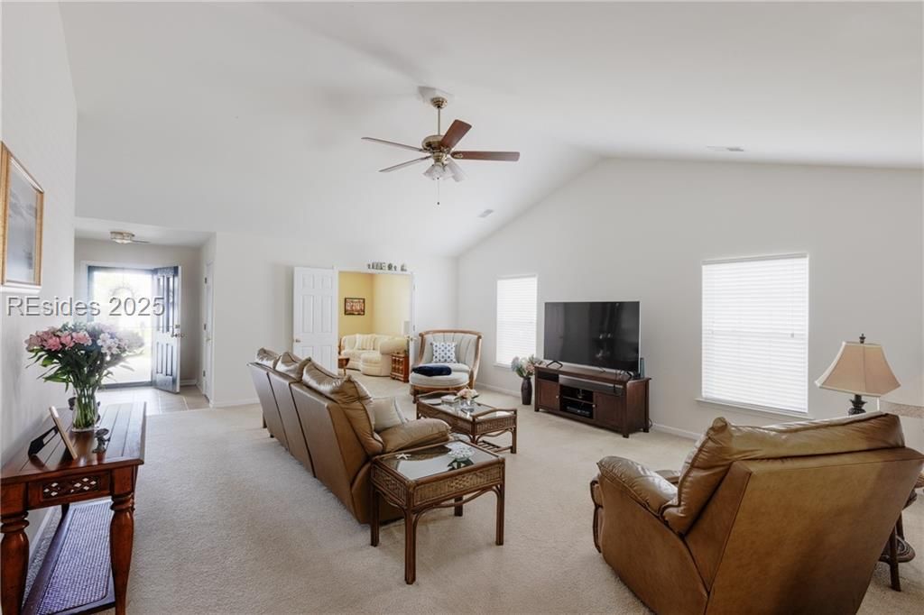 5 Long Leaf Court