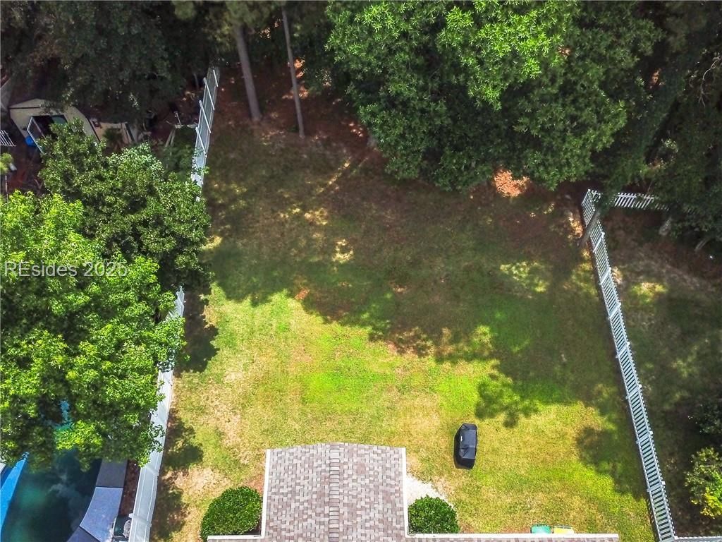 5 Long Leaf Court