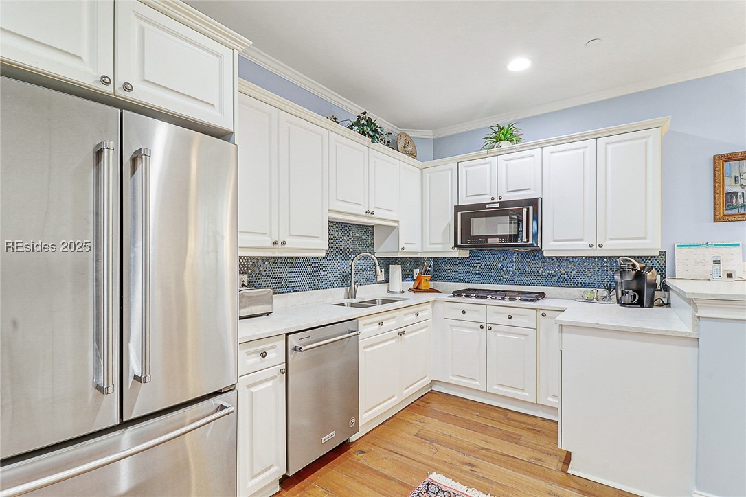 300 Grandview Court Unit: 322