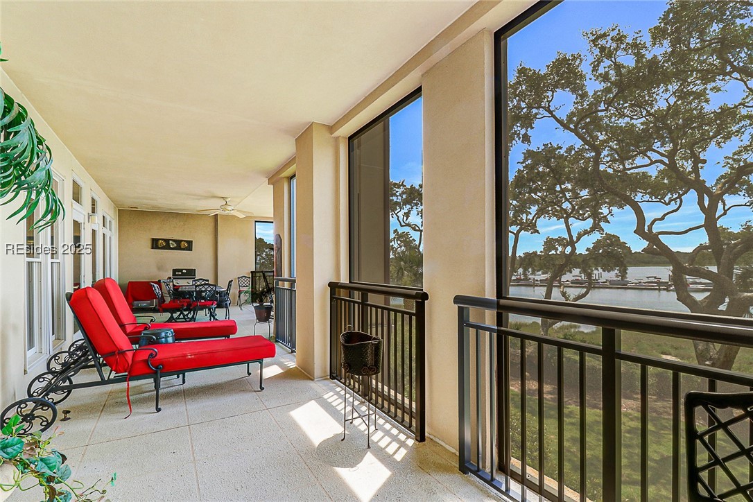 300 Grandview Court Unit: 322