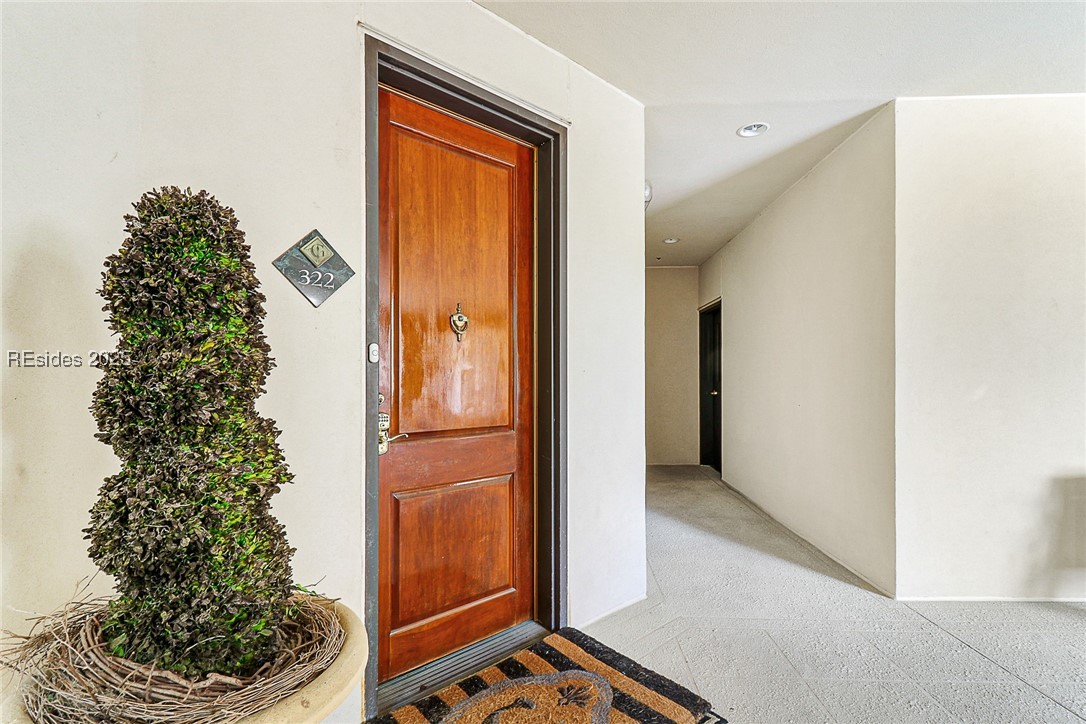 300 Grandview Court Unit: 322