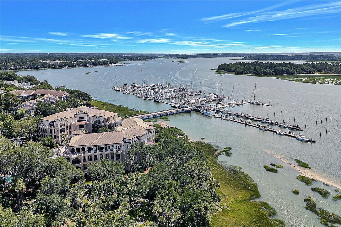 300 Grandview Court Unit: 322