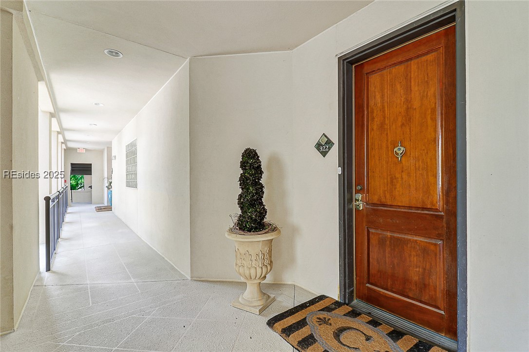 300 Grandview Court Unit: 322