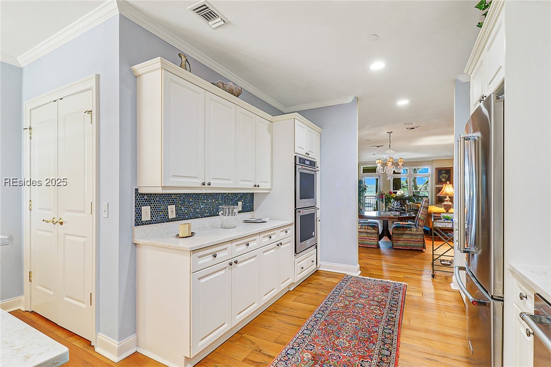 300 Grandview Court Unit: 322